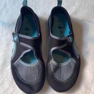 💜 Body Glove Swim Shoes